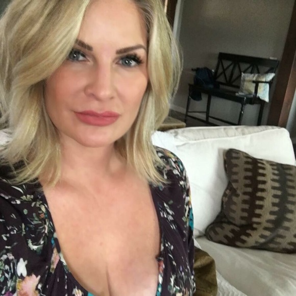 Meet your Posher, Kellie - Picture 1 of 1